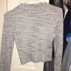 Grey cropped long sleeve
